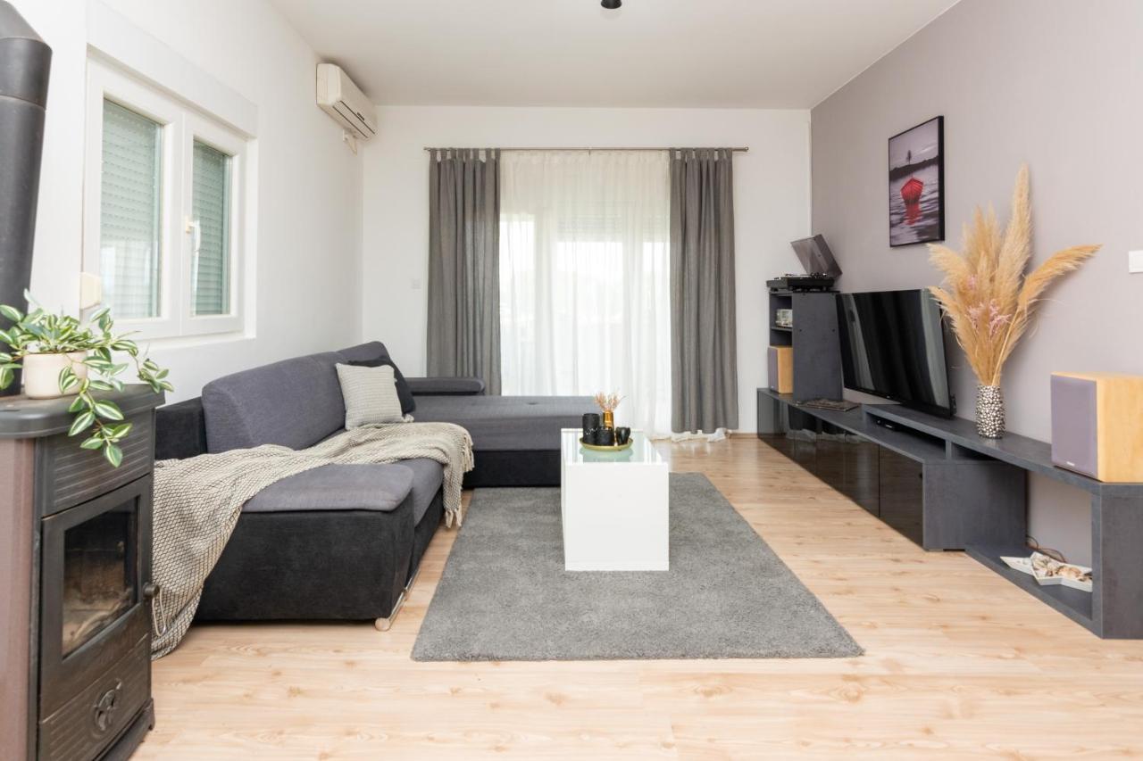 Holiday Home Bibano Bibinje Kültér fotó